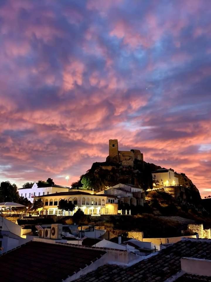 Luque Un Pueblo Con Encanto エクステリア 写真